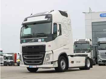 وحدة جر VOLVO FH 500