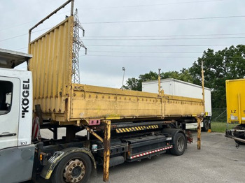 مقطورة نقل الحاويات