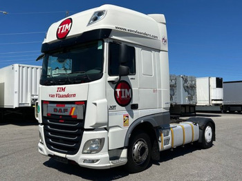 وحدة جر DAF XF 460
