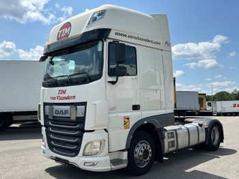 وحدة جر DAF XF 460