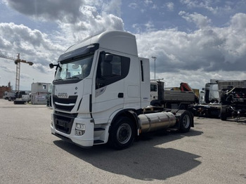 وحدة جر IVECO Stralis 460