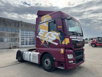وحدة جر MAN TGX 18.440