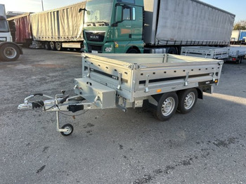 عربة مقطورة