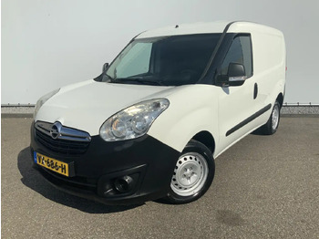 فان المدمجة OPEL