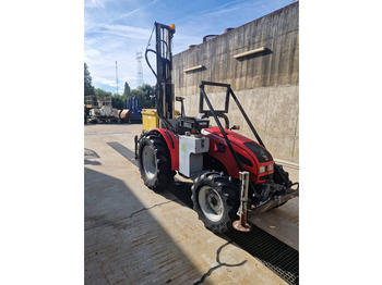 برج الحفر Onbekend Valpadana 1550 4x4 drilling tractor: صورة 3 برج الحفر Onbekend Valpadana 1550 4x4 drilling tractor: صورة 3