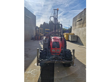 برج الحفر Onbekend Valpadana 1550 4x4 drilling tractor: صورة 4 برج الحفر Onbekend Valpadana 1550 4x4 drilling tractor: صورة 4