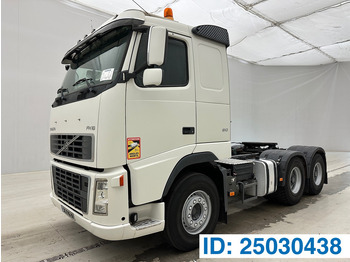 وحدة جر VOLVO FH16