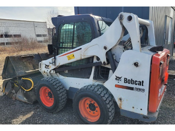 شيول صغير BOBCAT
