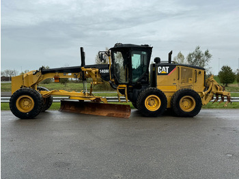 ممهدة CATERPILLAR 140M