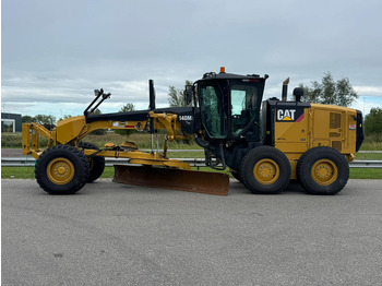 ممهدة CATERPILLAR 140M