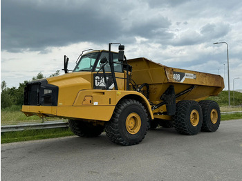 شاحنة قلاب مفصلية CATERPILLAR 740B