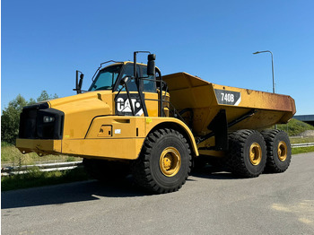 شاحنة قلاب مفصلية CATERPILLAR 740B
