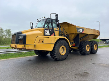 شاحنة قلاب مفصلية CATERPILLAR 740B