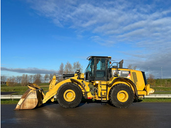 اللودر بعجل CATERPILLAR 966M