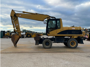 حفارة دولاب CATERPILLAR M318