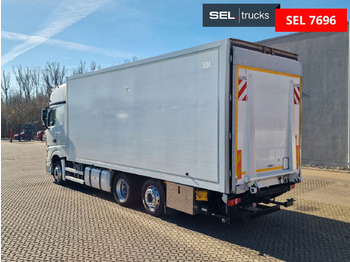شاحنة مقفلة MERCEDES-BENZ Actros
