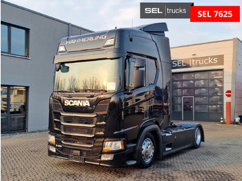 وحدة جر SCANIA R 450