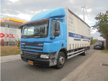 شاحنة مقفلة DAF CF 65 220