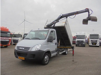 شاحنة قلاب IVECO Daily 50c18