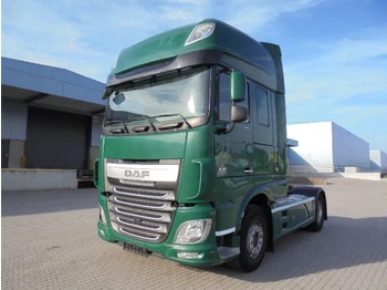 وحدة جر DAF XF 106 460