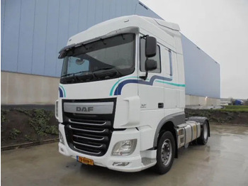 وحدة جر DAF XF 440