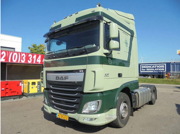 وحدة جر DAF XF 440