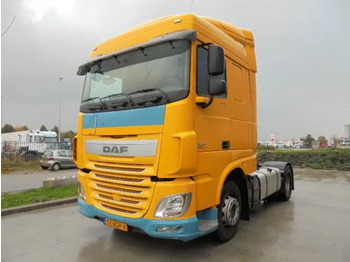 وحدة جر DAF XF 440