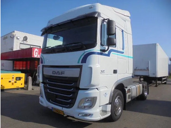 وحدة جر DAF XF 440