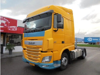 وحدة جر DAF XF 440