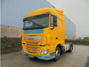 وحدة جر DAF XF 440