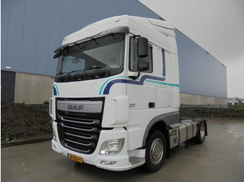 وحدة جر DAF XF 440