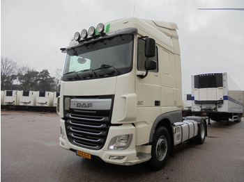 وحدة جر DAF XF 440