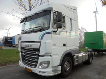 وحدة جر DAF XF 440