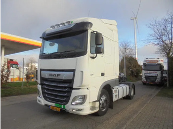 وحدة جر DAF XF 450
