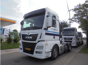 وحدة جر MAN TGX 26.500