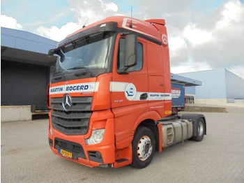 وحدة جر MERCEDES-BENZ Actros 1840