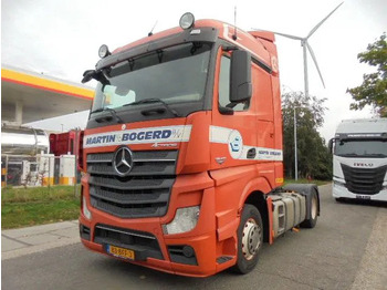 وحدة جر MERCEDES-BENZ Actros 1840