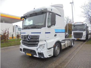 وحدة جر MERCEDES-BENZ Actros 1840