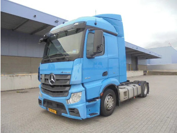 وحدة جر MERCEDES-BENZ Actros 1840