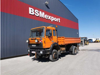شاحنة قلاب IVECO Magirus