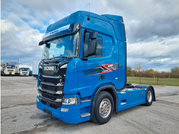 وحدة جر SCANIA R 450