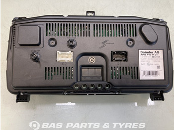 لوحة القيادة - شاحنة Mercedes-Benz Actros MP4: صورة 2 لوحة القيادة - شاحنة Mercedes-Benz Actros MP4: صورة 2