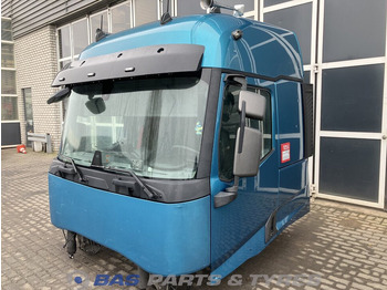الكابينة والداخلية RENAULT T