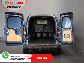 Ford Transit Courier 1.0 EcoBoost BENZINE BPM VRIJ! Dealer Onderhouden/ NL Auto/ Carplay/ Climate/ Cruise/ Stoelverw./ Trekhaak/ LMV Ford Transit Courier 1.0 EcoBoost BENZINE BPM VRIJ! Dealer Onderhouden/ NL Auto/ Carplay/ Climate/ Cruise/ Stoelverw./ Trekhaak/ LMV: صورة 3