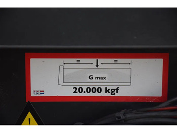 شاحنة ذات خطاف Iveco Trakker AD260T36: صورة 4