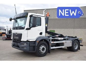 شاحنة ذات خطاف MAN TGM 18.320