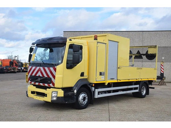 شاحنات مسطحة VOLVO FL 250