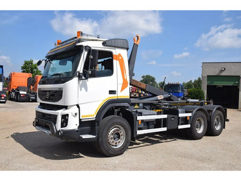شاحنة ذات خطاف VOLVO FMX 460