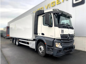 شاحنة مقفلة MERCEDES-BENZ Actros 2545