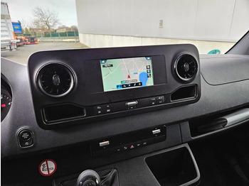 Mercedes-Benz Sprinter 317 L2H2*Achteruitrijcamera*360°camera*Zetelverwarming* Mercedes-Benz Sprinter 317 L2H2*Achteruitrijcamera*360°camera*Zetelverwarming*: صورة 5